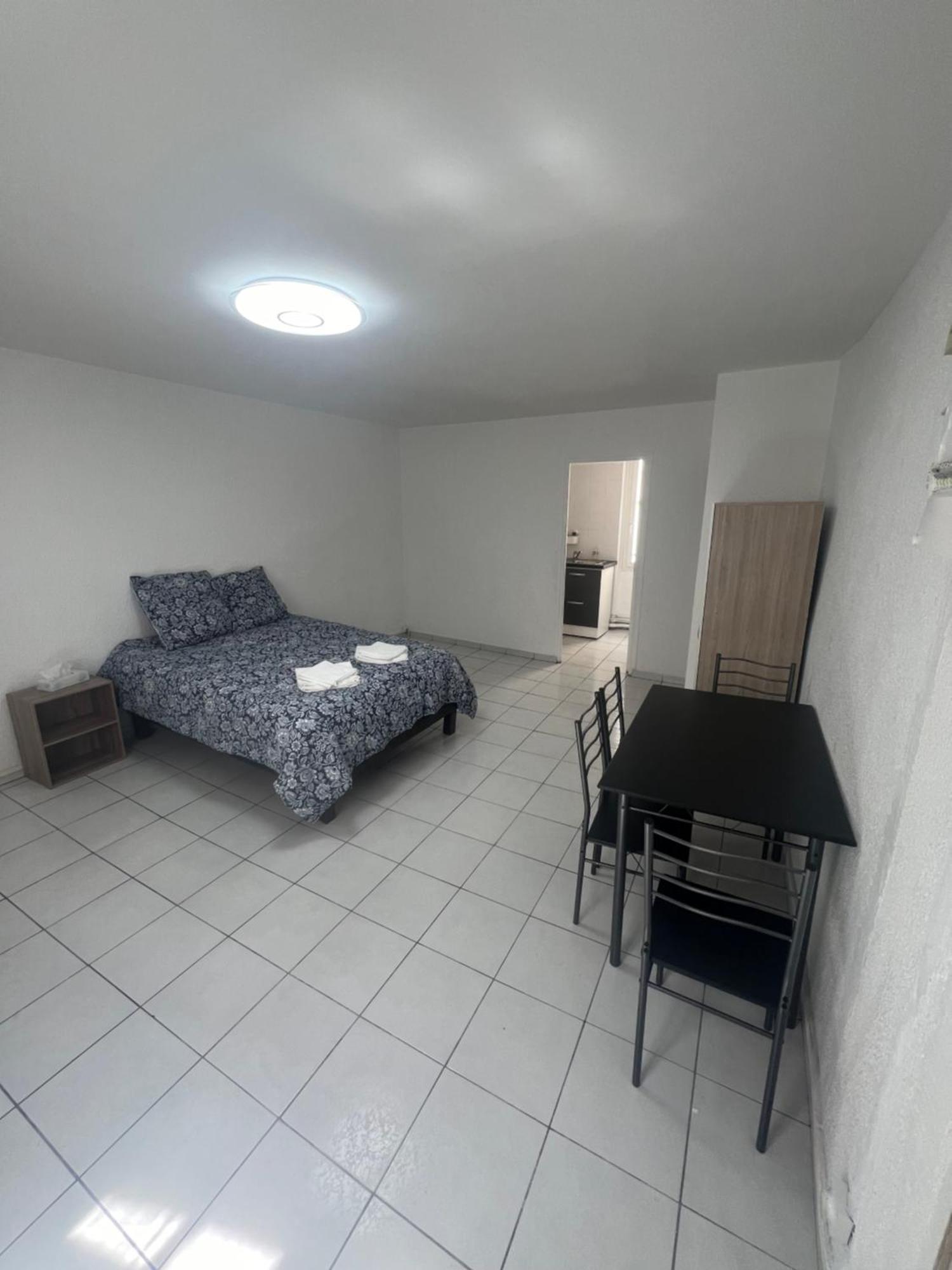מרסיי Studio Tapisvert St Charles Canebiere Vieux Port מראה חיצוני תמונה